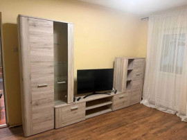 Apartament 2 Camere Decomandat | I.C. Frimu | Bloc 1985