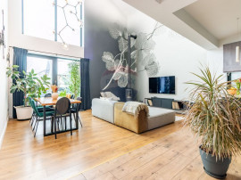 Vilă modernă &icirc;n Paradisul Verde - Living spectaculos