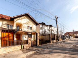 Casa in Pitesti Trivale