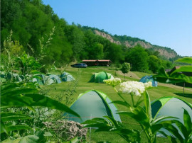 Transilvania Camping, domeniu de 14.400mp,Sanmarghita de Mur