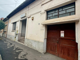 A/1678 De v&acirc;nzare casă curte comună &icirc;n Tg Mureș - Semicentral