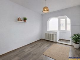 Tur Virtual! Locuinta luminoasa, design aerisit, Stefan cel