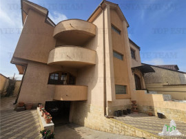 Casa 7 camere, foarte frumoasa si spatioasa - zona Km 4- 5