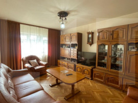 Apartament 3 camere, 72 mp, zona Aradului