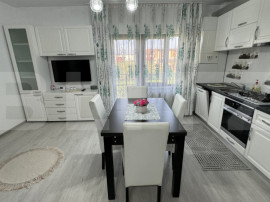 Apartament de inchiriat, 3 camere, 65 mp, zona Dedeman