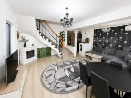 Apartament cu scara interioara, 100 mp, 5 camere, 2 bai, Cet