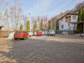 Casă/Cabană din lemn, Complet mobilată, Priveliște su...
