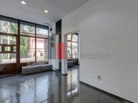 Spatiu comercial de inchiriat in zona Stefan cel Mare/Str...