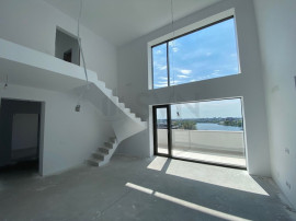 Penthouse Barbu Vacarescu - vedere catre lac