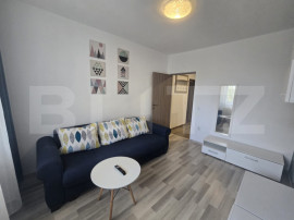 Apartament cu 2 camere, decomandat, parcare, zona linistita