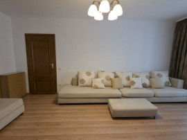 Apartament 4 Camere, 100 mp &ndash; Lux, Renovare Nouă, Vedere Parc