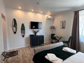 Garsonieră de v&acirc;nzare Piața Ovidiu - Cazino | Ideală pen