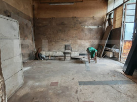 Spațiu comercial, 88 mp, acces &icirc;n parc, zona Vest