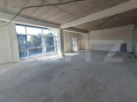 Spațiu comercial-Birouri de &icirc;nchiriat &ndash; 330 mp, Etaj 2,