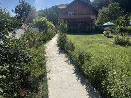 Casă zona Budești pretabilă pensiune.