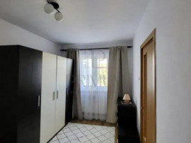 Complex, apartament 2 camere, semidecomandat, bloc izolat