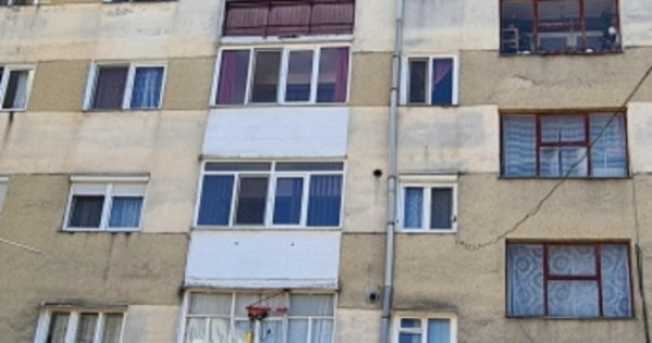 Apartament 4 camere, 112mp, Lipova, Arad, 32000 euro
