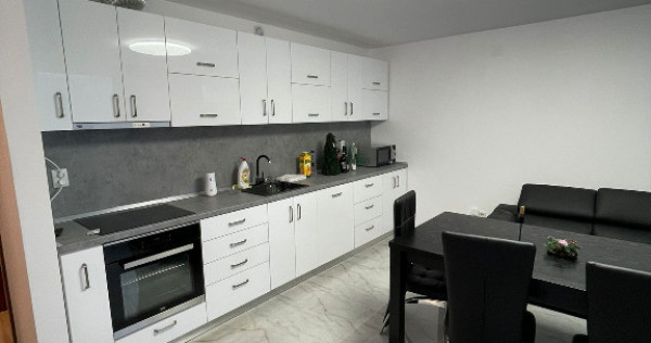 Apartament cu 3 camere, decomandat, renovat, M. Viteazu