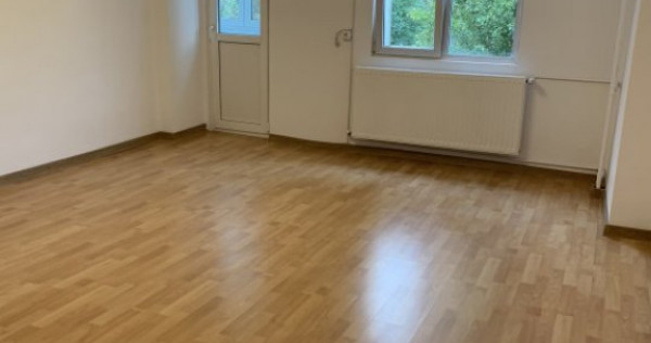 Aviatiei Aurel Vlaicu | 3 Camere Nemobilat | Boiler | 2 Bai