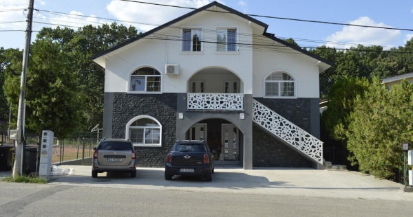 Trivale - Smeura - Apartament in vila 117 mp, loc de parcare