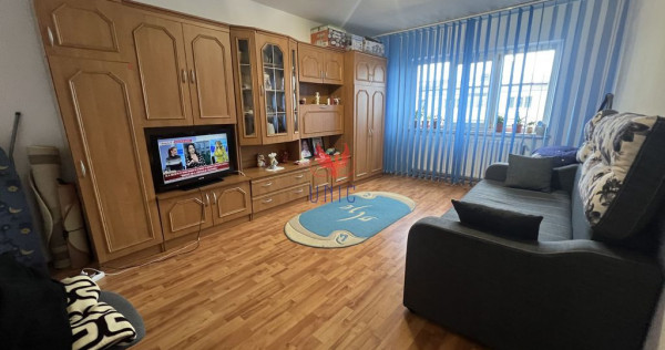 Apartament 2 camere Transformat in 3 camere Rovine