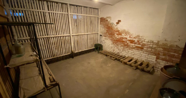 Spatiu depozitare 16 mp , Centrul Istoric