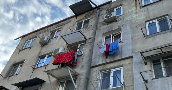 Garsoniera str Alunisului etajul 4 din 4