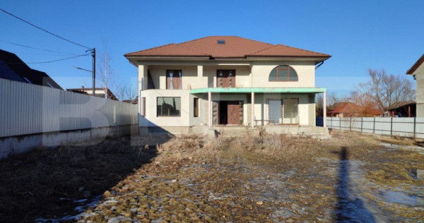 Casa individuala semifinisata, 2000mp teren, zona centrala R