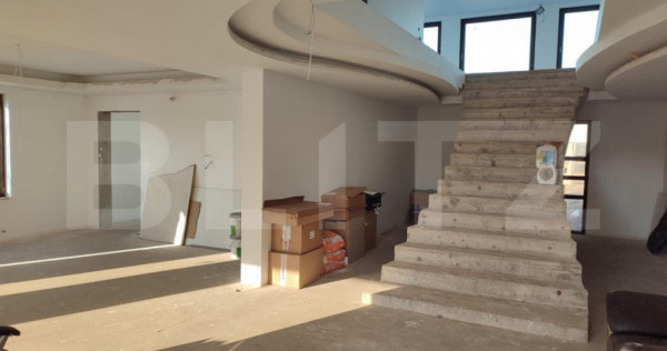 Casa individuala semifinisata, 2000mp teren, zona centrala R