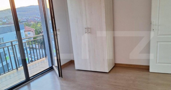 Apartament 3 camere, 78 mp, bloc nou, zona Cetate