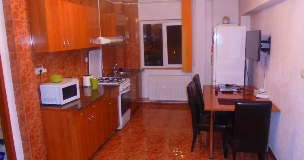 Apartament 2 camere decomandat in Deva, I. Creanga et. 3, mobilat