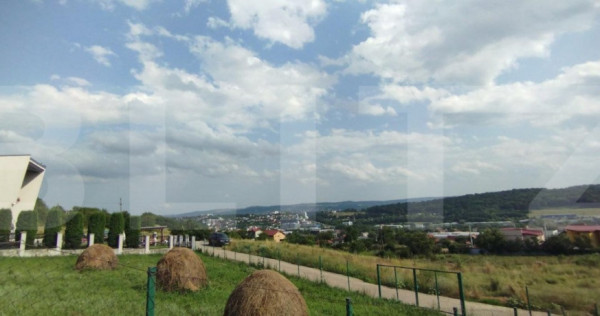 Investitie ! Teren intravilan,494 mp, front 14 m,cart D&acirc;mbu