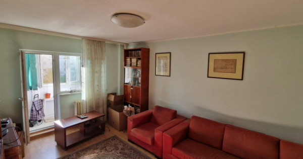 Apartament 3 camere decomandat Dristor-Ramnicu Sarat
