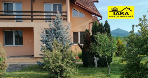 Zona Dumbravei, casa superba cu 10 ari teren