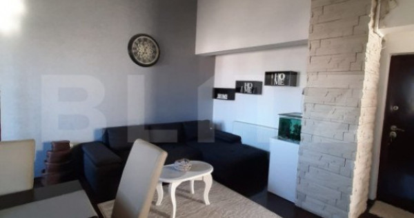 Apartament 3 camere,72mp,decomandat,etaj 5 cu lift,zona Cale