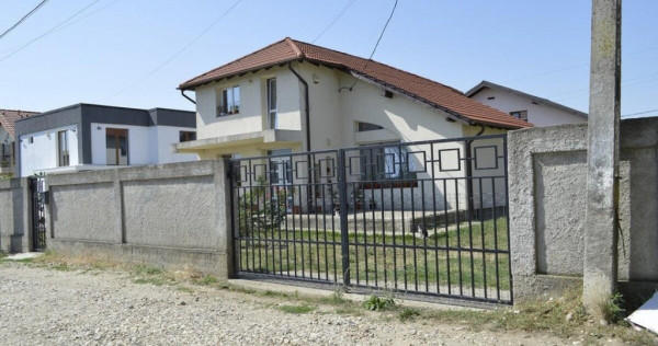 Razboieni - Turcesti - casa de familie cu 3 dormitoare si teren 503 mp