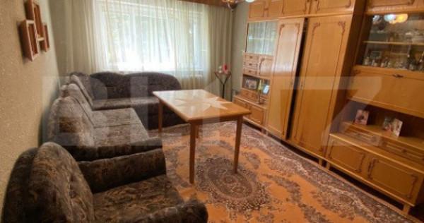 Apartament 3 camere, 60 mp, parter, zona Obcini