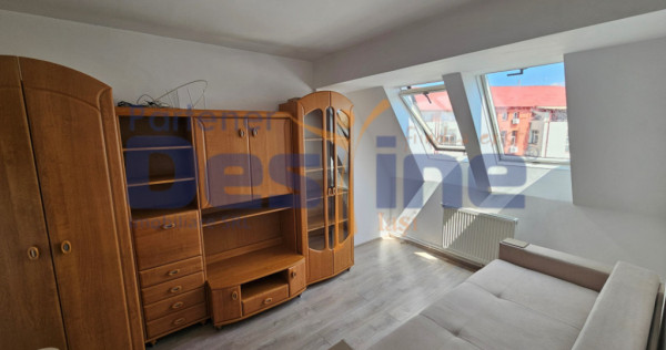 Apartament 2 Camere Decomandat