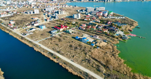 Teren primul rand la lacul Siutghiol Mamaia