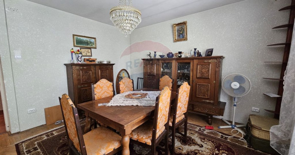 Apartament cu 4 camere în zona Centrala-Suceava