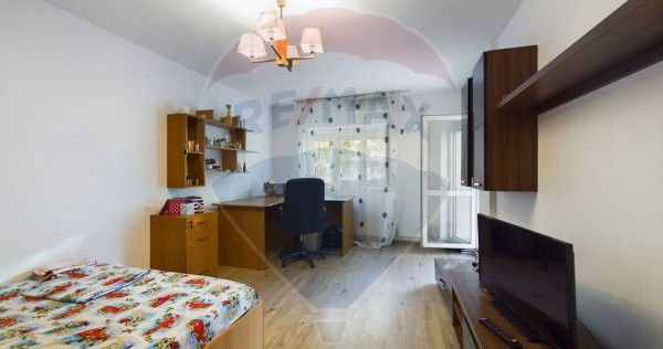 Apartament cu 3 camere si centrala propie in Crangasi