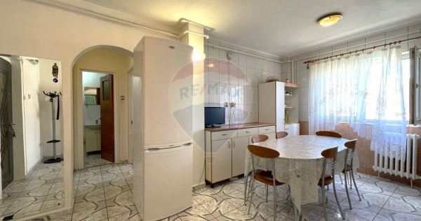 Apartament 3 camere Oltenitei, aproape Sun Plaza