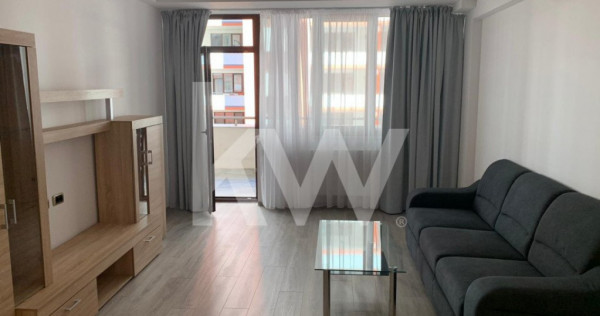 INCHIRIERE- Apartament 3 camere , suprafata generoasa Mall C