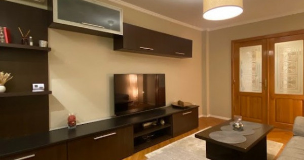 Ap 3 cam ultracentral,modern, 500 euro