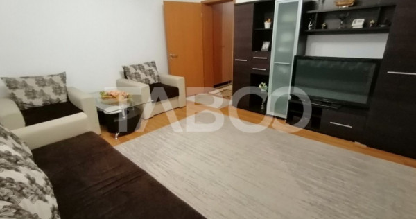 Apartament decomandat de vanzare 2 camere parcare etajul 1 S