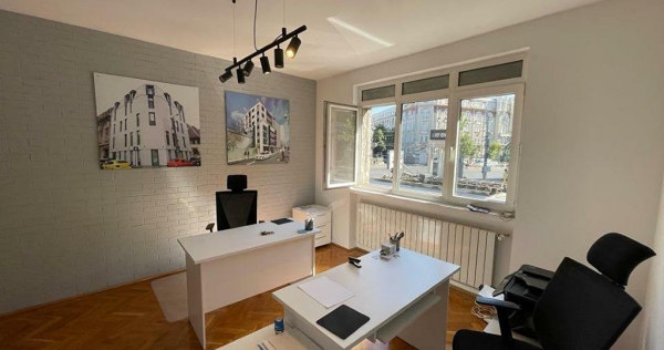 Apartament 4 camere | 2 bai | Renovat recent | Stefan cel Ma