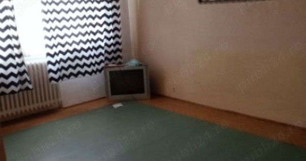 Apartament 2 camere - ETAJ 4 - zona OBREGIA - COVASNA -U3