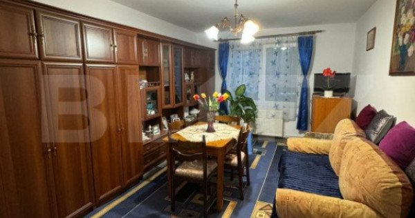 Apartament cu 3 camere, 2 bai si Balcon, zona Tudor