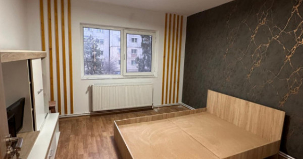 Apartament 3 camere, situat in zona CET