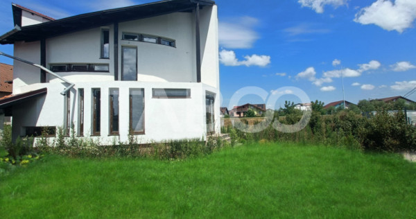 Casa 5 camere 250 mp cu incalzire in pardosea zona Tineretul